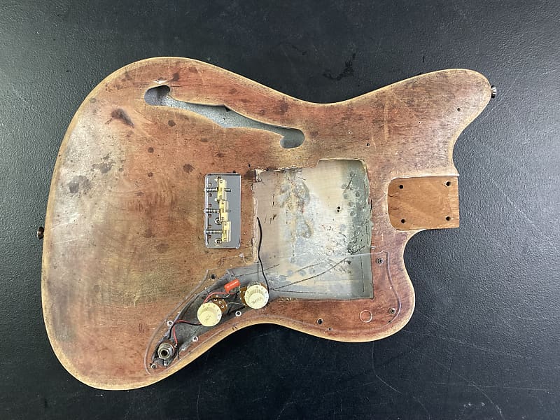 Jazzmaster semi hollow body Reverb