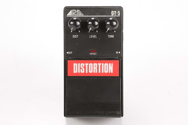 Aria DT-5 Distortion Guitar Effect Pedal w/ 2 Patch Cables DT5 #34707