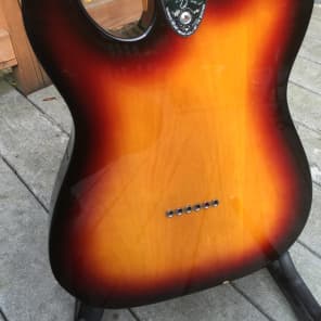 Fender Telecaster Custom 72 reissue MIM sunburst rosewood neck image 8