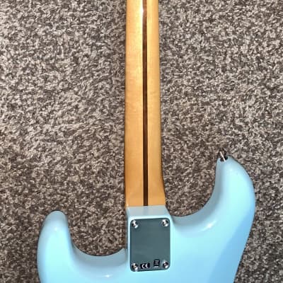 2018 Fender Classic Series '50s Stratocaster   electric guitar  daphne blue image 8