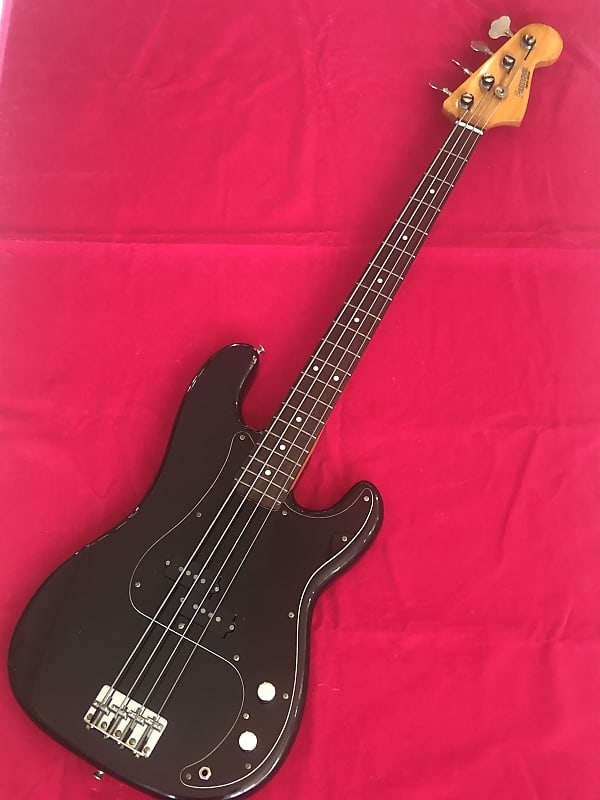 FERNANDES PRECISION BASS ブラック