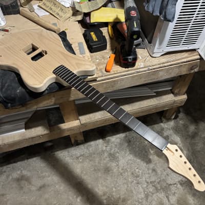 Rednef Chuggernaut Evertune Baritone image 18