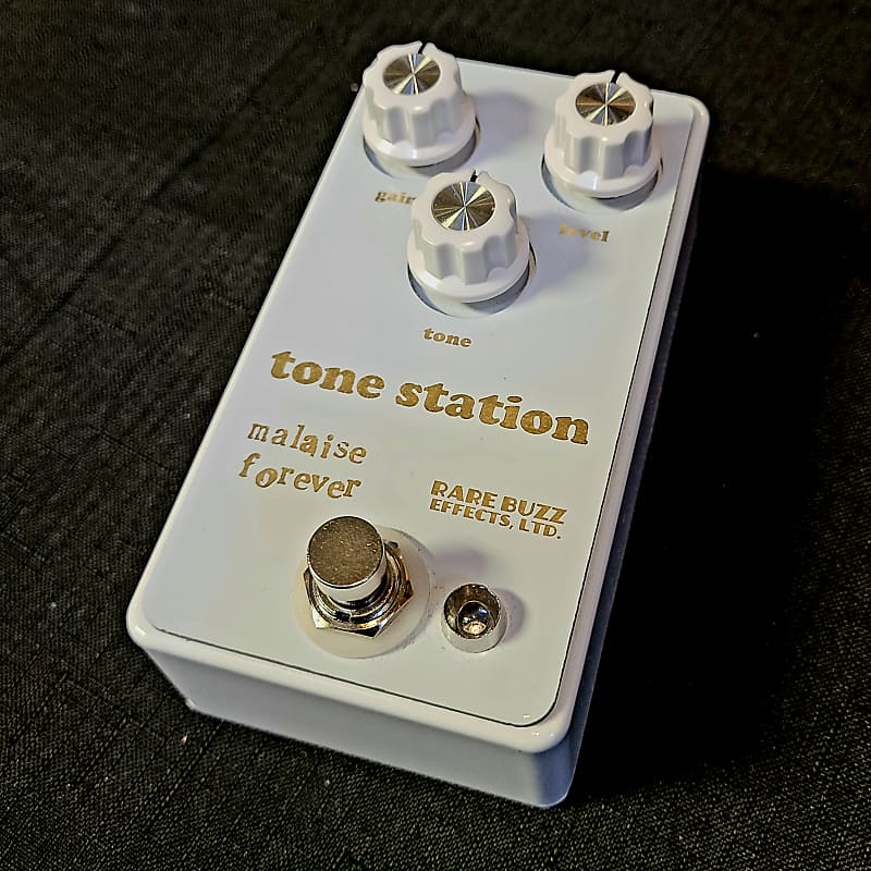 Rare Buzz Effects Tone Station Overdrive Pedal Reverb