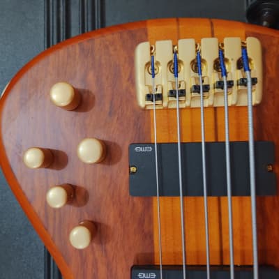 Schecter Stiletto Studio-5 Active 5-String Bass 2020s - Honey Satin image 3
