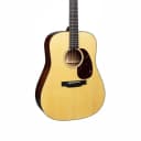 Martin D-18 Dreadnought (Case Included)