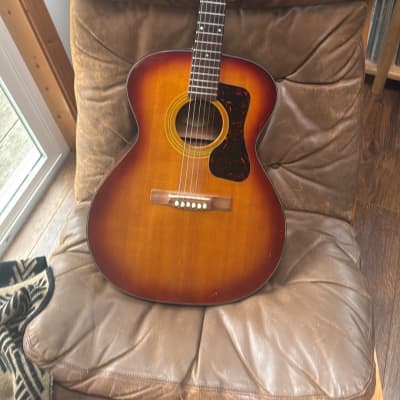 Guild F-30 Aragon 2010年製 Made in USA Platinum Guild F30 Aragon Acoustic-Electric Guitar with D