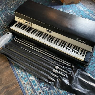 See Video! Vintage 1977 Rhodes Mark I Stage 73-Key Electric Piano w/ Legs, Crossbars, Sustain, Rod & Lid image 16