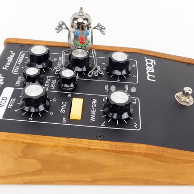 Moog Moogerfooger MF-107 FreqBox Synthesizer Pedal + Neuwertig + Garantie image 8
