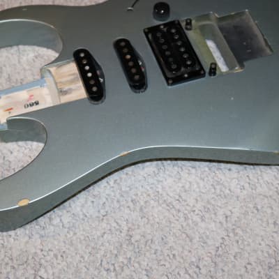 アイバニーズ RG series シルバー 美品 Ibanez RGV250 SV シルバー エレキギター ストラトキャスター