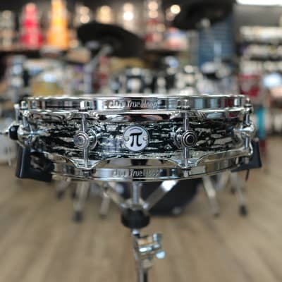 DW Collector's 3.14 x 14" SSC Maple Pi Snare Drum (Black Oyster Glass w/ Chrome Hardware) image 2