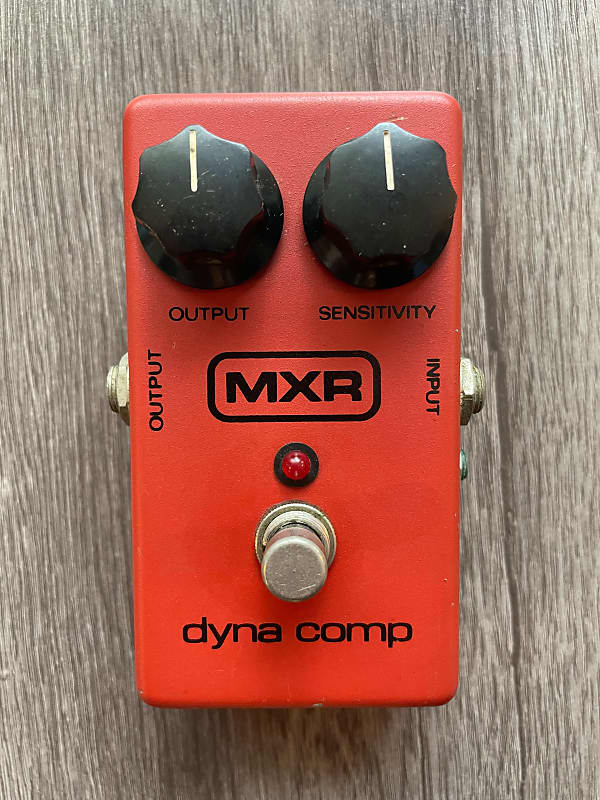 MXR M102 Dyna Comp 1987 - 1994 - Red