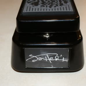 JIMI HENDRIX™ 70th ANNIVERSARY TRIBUTE SERIES CRY BABY® WAH
