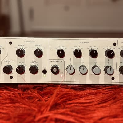 TL Audio Ivory Series VP5051