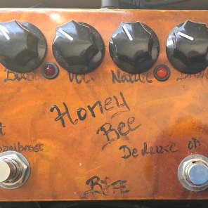 BJFE Honey Bee Deluxe Overdrive (4-Knob) | Reverb