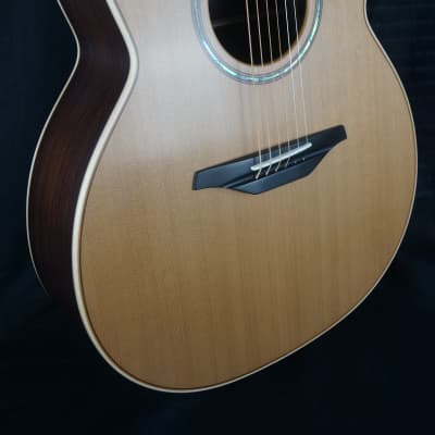 Brand New McIlroy A35c Western Red Cedar / Indian Rosewood Cutaway Auditorium Sized Acoustic image 2