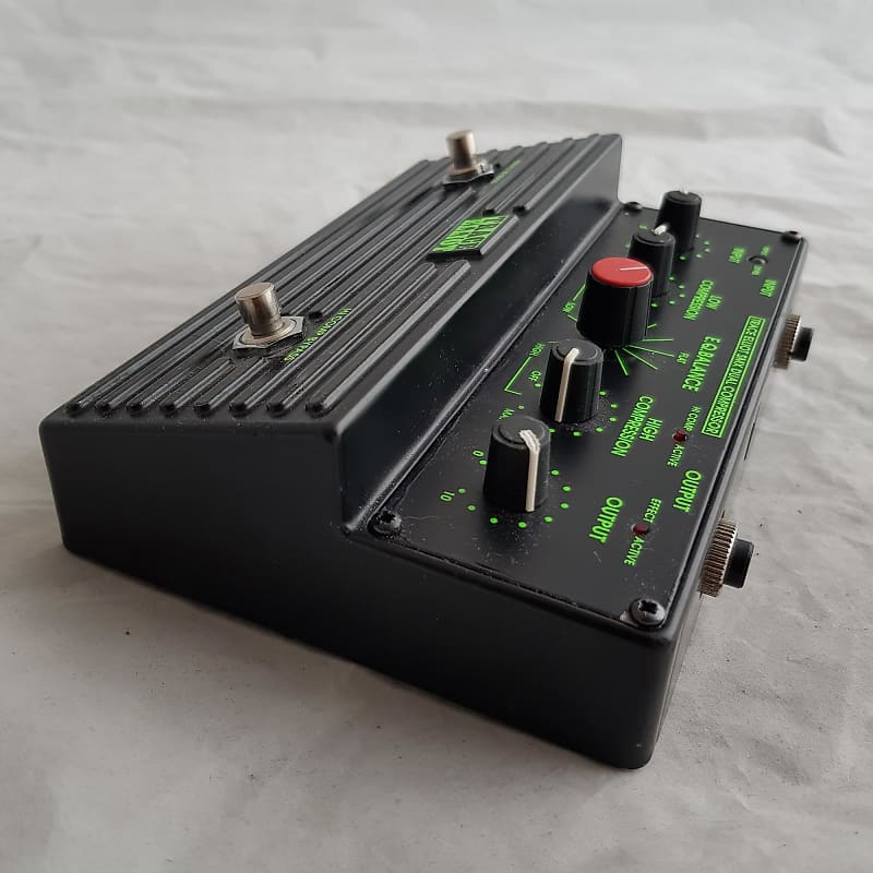 DTM・DAW TRACE ELLIOT XMS DURL COMPRESSOR Trace Elliot® Dual Band Compressor™ Pedal - Peavey