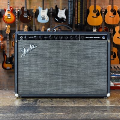 Fender Super Sonic 60W Head with Bottom Flap, Right Pocket and Tuki Logo  Padded Cover