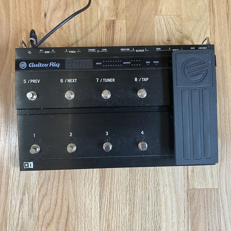 Native Instruments Guitar Rig Kontrol 2000s Black Reverb