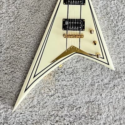 Jackson Pro Series RRT-3 Rhoads | Reverb