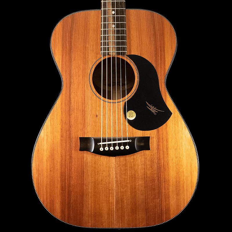 Maton EBW808 Blackwood Series 808 Electro Acoustic Guitar