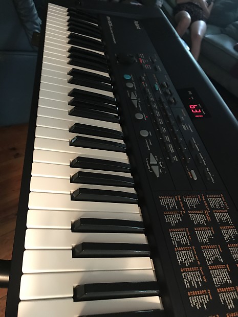 Roland EM-305 Intelligent synthesizer | Reverb