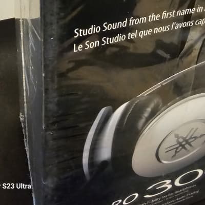 Yamaha Pro 300 High-Fidelity On-Ear 🎧 Headphones for Apple in Original Packaging image 5