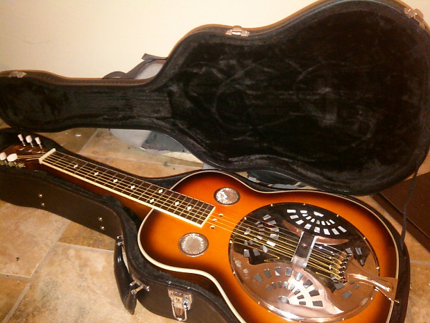 Savannah outlet resonator guitar
