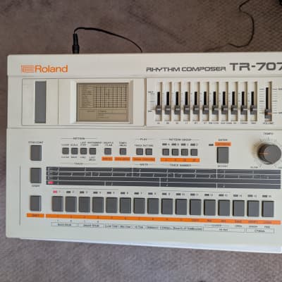 Roland TR-707 Rhythm Composer 1985 White