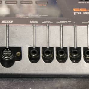 Roland GR-33 and GK-2A Midi Pickup image 6