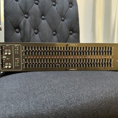 DOD 830 Series II Graphic Equalizer - 2 Channel - Works