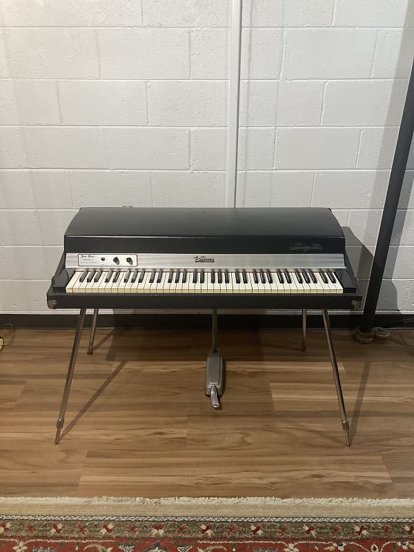 Fender Rhodes Mark I Stage 73-Key Electric Piano 1969 - 1974 - Black Rounded Top image 1