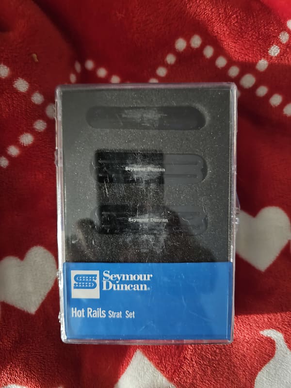 Amazon.com: Seymour Duncan SHR-1n Hot Rails Strat Neck