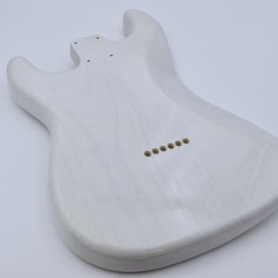 4lbs 3oz BloomDoom Nitro Lacquer Aged Relic White Blonde Hardtail S-Style Vintage Custom Guitar Body image 7