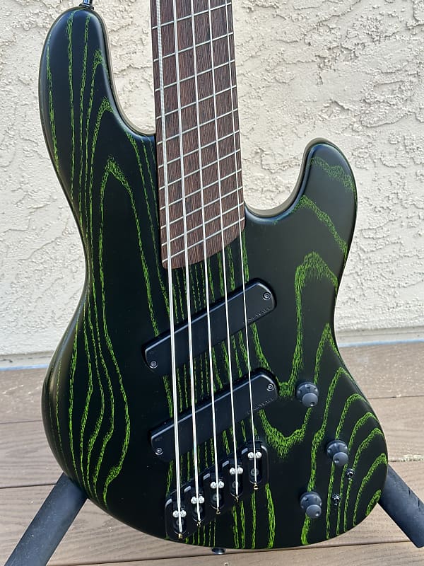 Dingwall Super J 5String (2021) Black Satin with Green Reverb