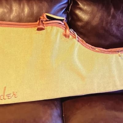 Fender Gig Bag Tweed Bass/Guitar Heavy Duty Padding *Free Shipping* image 1