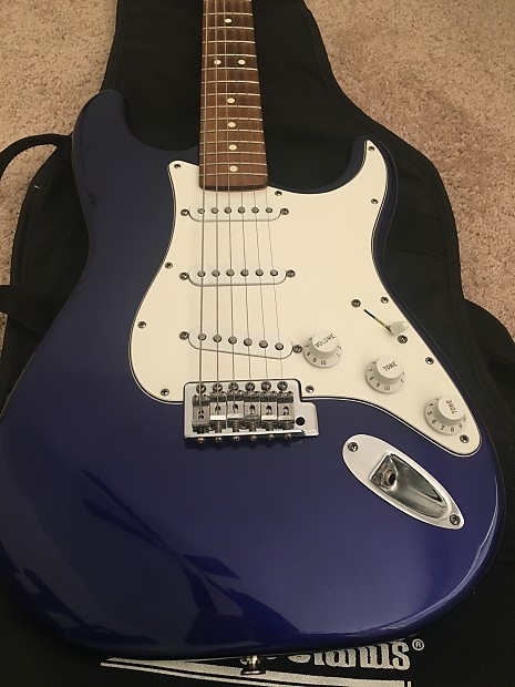 Fender stratocaster dark store blue