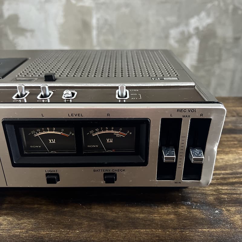 Vintage Sony TC-152SD Portable good Stereo Cassette Deck (1973)