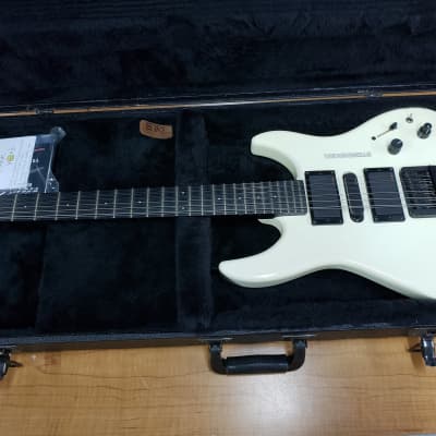 Steinberger GM7-12A 2000s 12-string in white - EMGs, Trac-Tuner, All original with OHSC. FLAWLESS! image 15