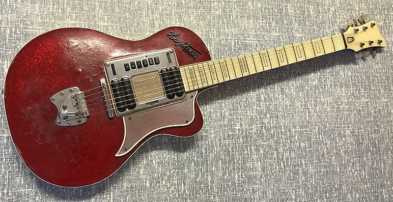 Hagstrom P-46 DeLuxe 1961  - Red Sparkle image 1