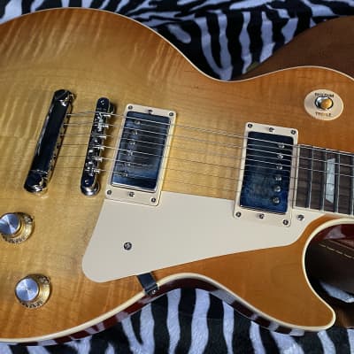 BRAND NEW ! 2024 Gibson Les Paul Standard '60s Unburst - 9.5 lbs - Authorized Dealer - G02715 image 3