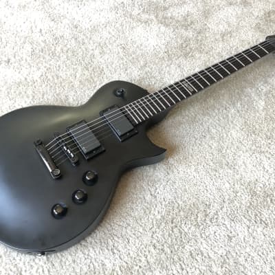 ESP EC-500 LTD サテンブラックエレキギター 000000121295760-00-720x720.jpg