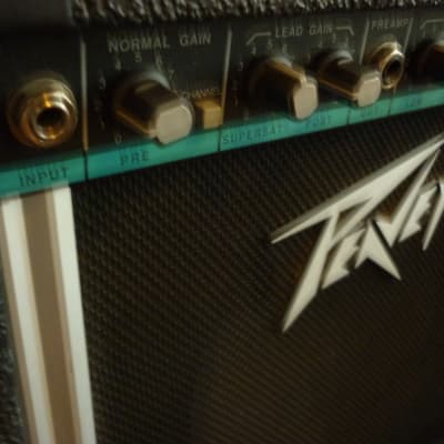 Peavey Rage 108 vintage 8 inch solid state combo image 3