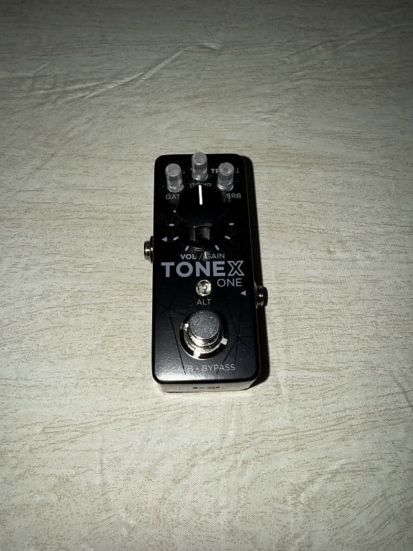 IK Multimedia ToneX One