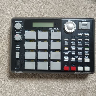 Akai MPC500 Music Production Center 2006 - 2013 - Black