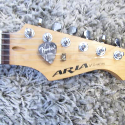 Aria STG 2000's - Tobacco Burst - Gig Bag - Great guitar ! image 8