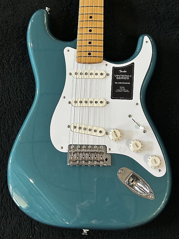 Fender Vintera II '50s Stratocaster with Maple Fretboard