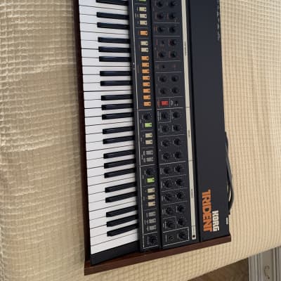 Korg Tridentent Mk1 +KPR-77