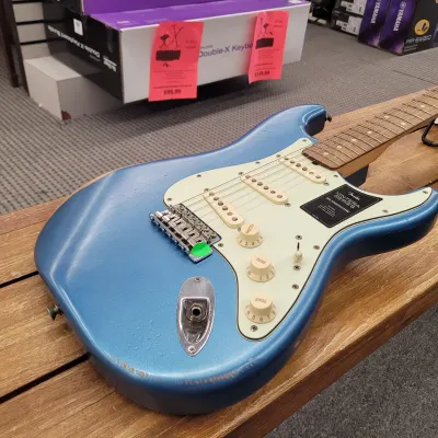 Fender Vintera Road Worn '60s Stratocaster image 7