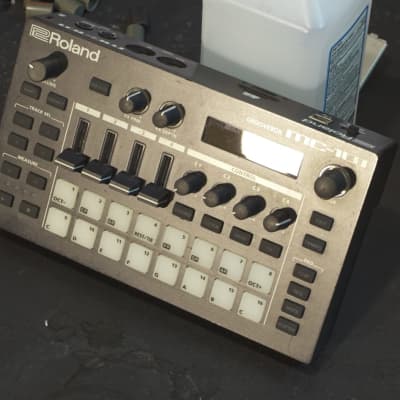 Roland MC-707 & MC-101 Grooveboxes - Page 253 - Gearspace Roland MC-707 & MC-101 Grooveboxes - Page 253 - Gearspace