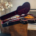 Gibson  L7 Vintage 1950 Archtop Jazz Guitar, L5, Johnny Smith, ES 350, ES 335, Super 400 1950 Sunbur